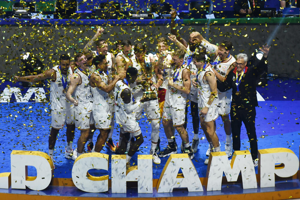 Njemci na tronu, Foto: Reuters