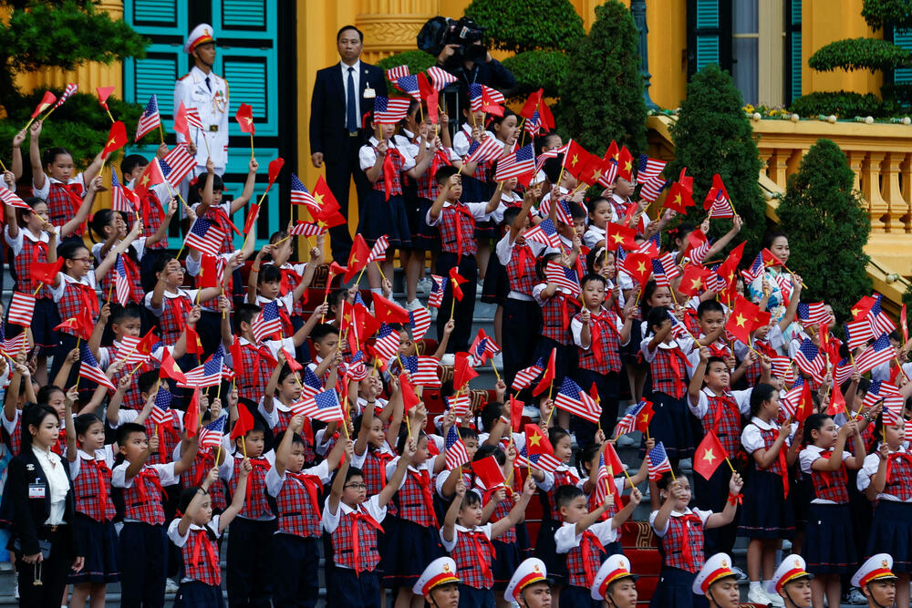 Ceremonija dobrodošlice Džozefu Bajdenu koju organizuje Komunistička partija Vijetnama