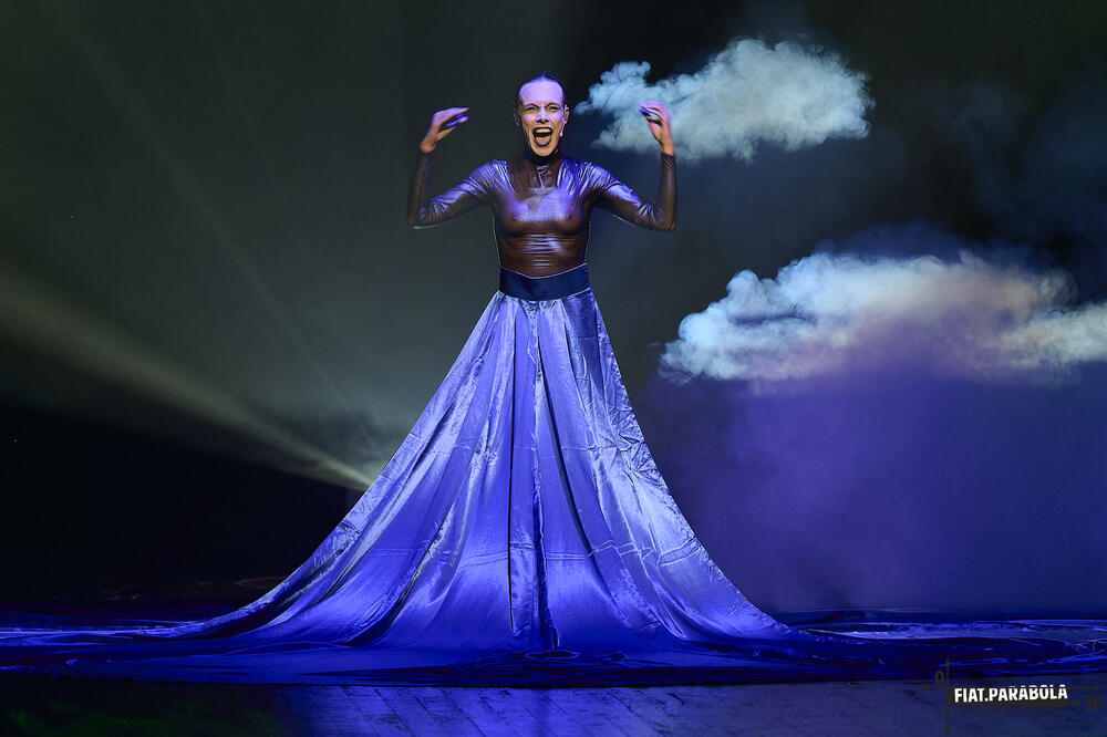 Agata Tomšič u predstavi “Gaja”