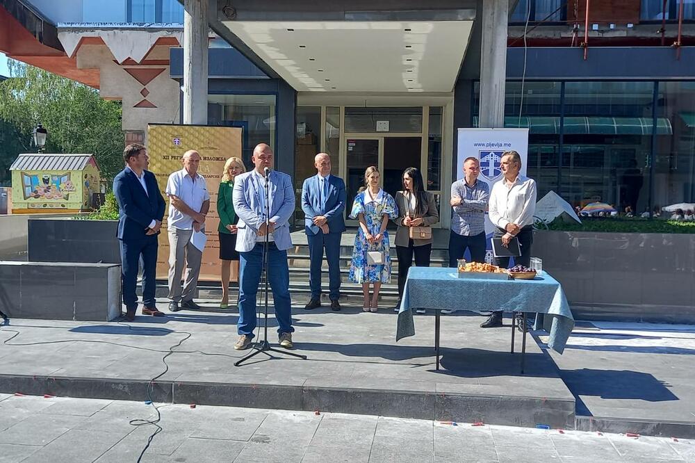Sa izložbe meda i pčelarske opreme, Foto: Goran Malidžan