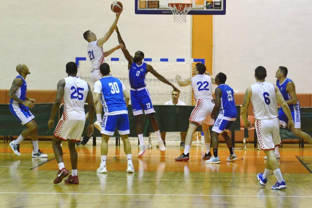 Detalj sa večerašnjeg meča, Foto: KK Budućnost Voli