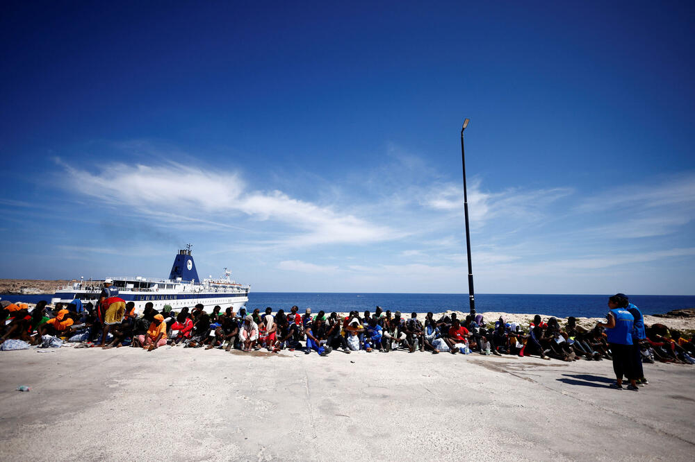 Migranti na Lampeduzi, Foto: Reuters