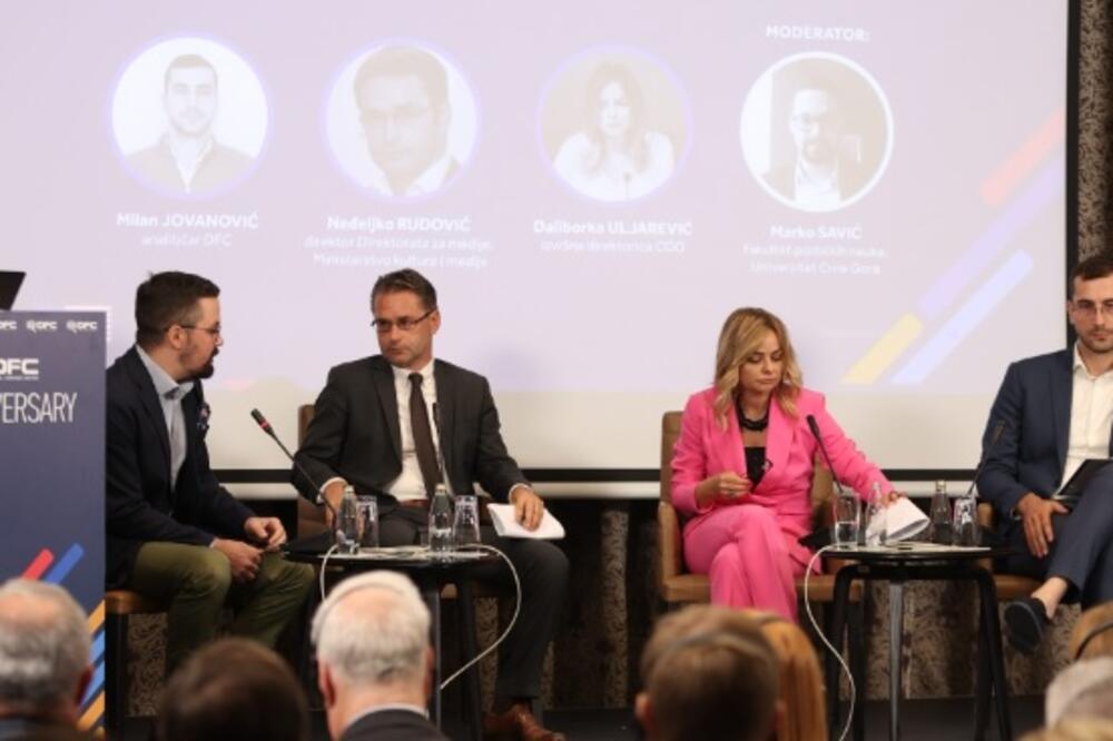 Sa panela, Foto: MKM