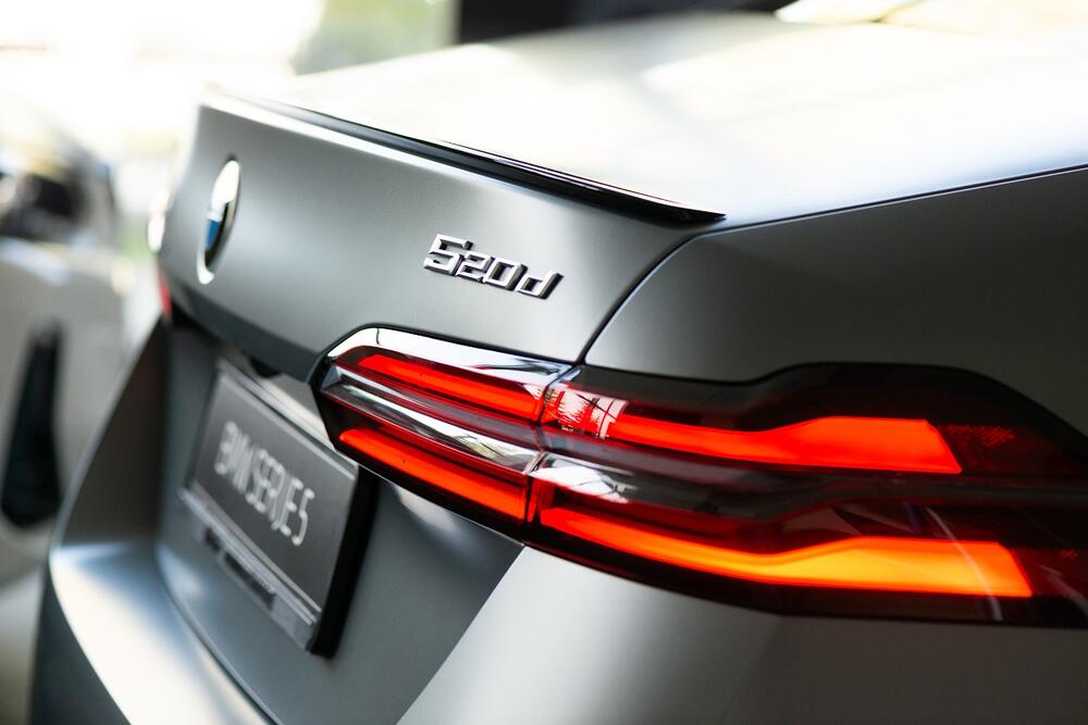 <p>Pozivamo vas da među prvima u svijetu vidite osmu generaciju najpoznatije limuzine</p>