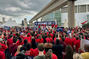 FOTO SAD: Istorijski štrajk u auto-industriji