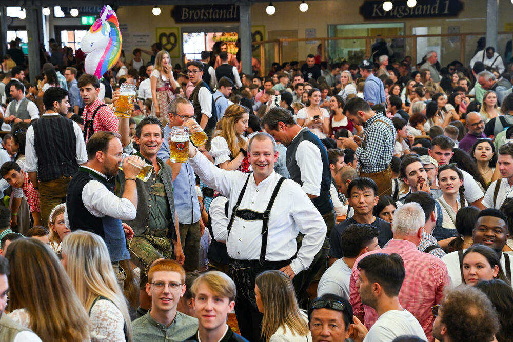 <p>Ovogodišnji Oktoberfest je 188. od kada je osnovan, a traje do 3. oktobra</p>