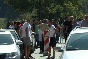 Nova blokada puta Bijelo Polje - Berane: “Zbog bezbjednosti svih...
