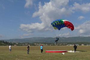 Završen šesti Kup Nikšića u padobranstvu