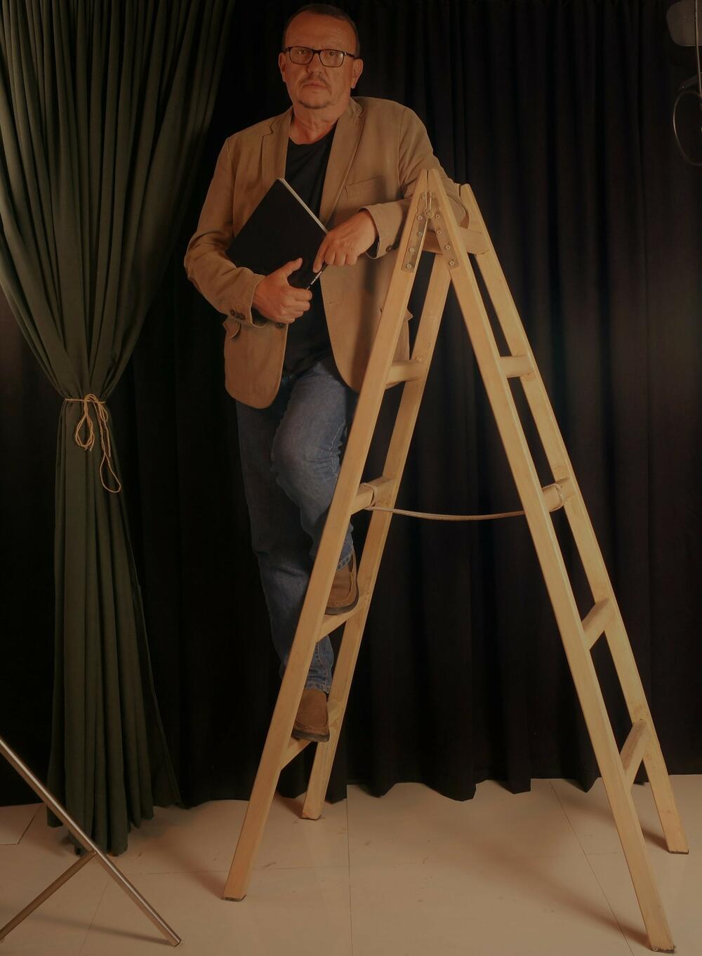 Nemojte pisati kao misionar i nemojte biti bez misije: Čapaliku