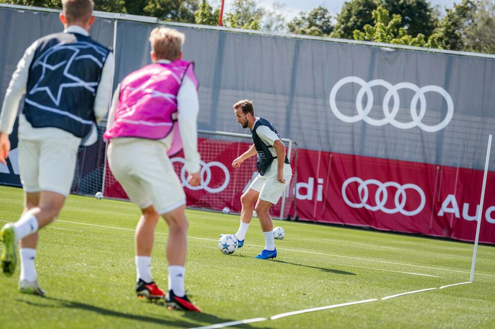 Kejn na treningu Bajerna pred meč sa Junajtedom, Foto: FC Bayern München (X)