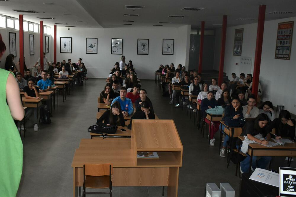 Sa predavanja, Foto: NVO Alfa centar