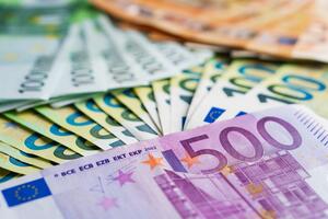 Fidelity: Evropa sad 2 ukida sve doprinose, to košta 600 miliona...