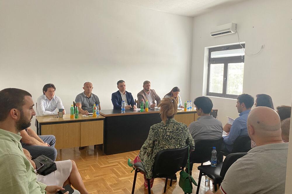 Sa sastanka, Foto: Opština Tivat