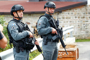 Svečlja: Police patrols in Kosovo will be equipped with long...
