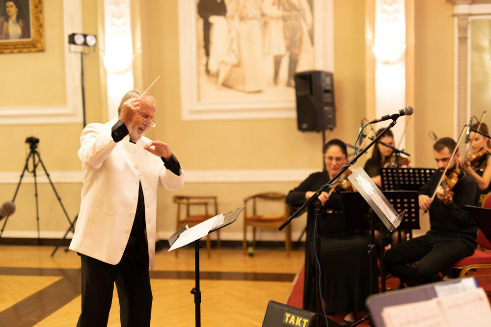 <p>Uz zvuke evropske muzike oživjela zaboravljena kulturna baština Crne Gore</p>