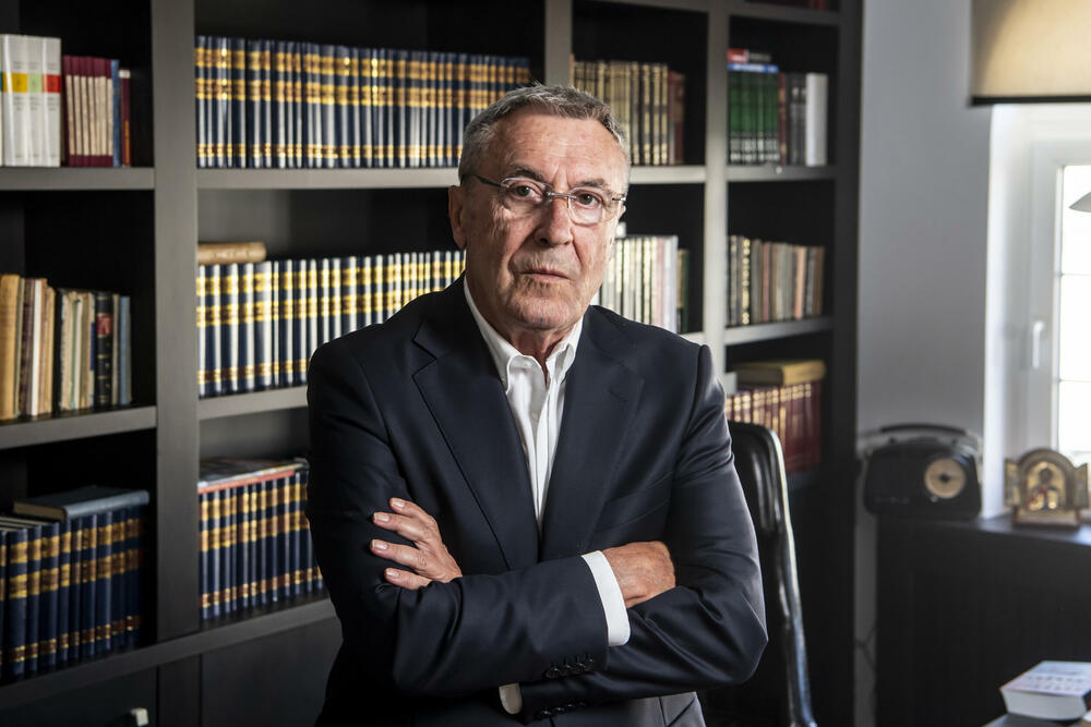 Milojko, Jakov i Dritan - sveto trojstvo: Zoran Korać