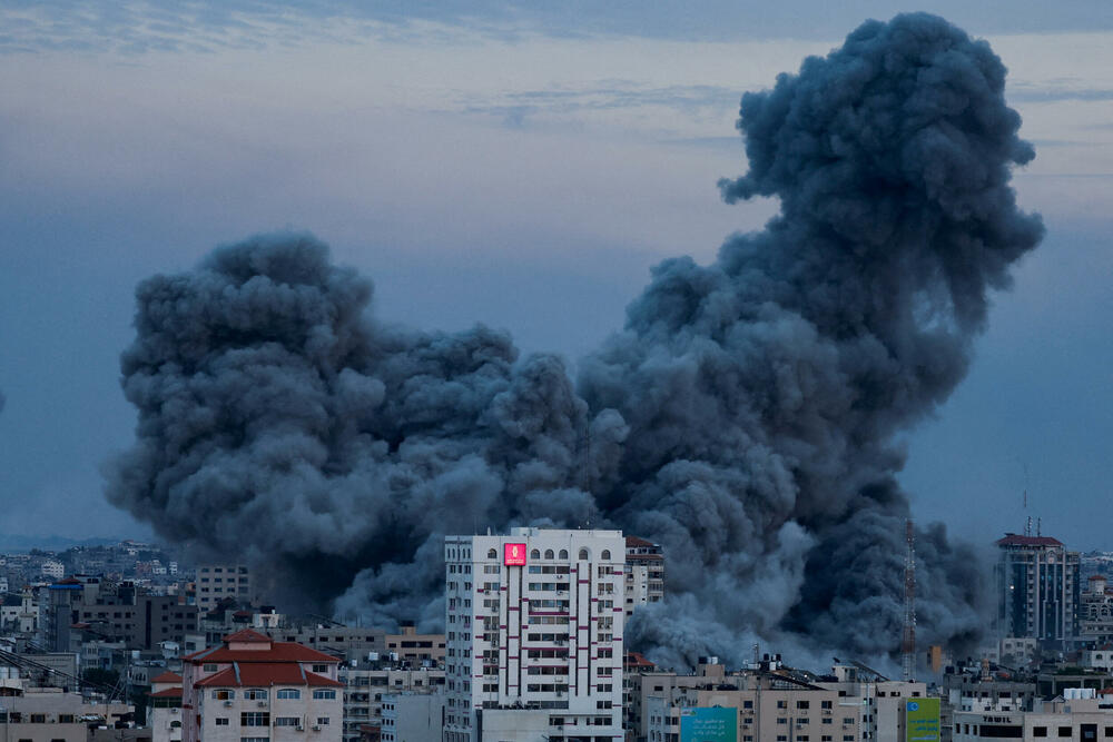 Izraelske snage su napale višespratnicu u gradu Gaza