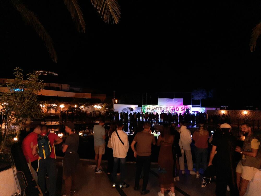 <p>Sa nastupom ruskog sastava Tantra Brothers ovogodišnji oficijelni program 12. Montenegro Sun Reggae Festivala je završen</p>