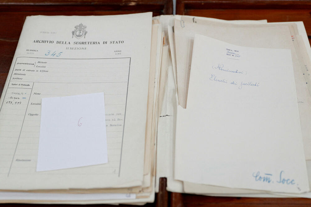Dokument iz arhiva o papi Piju XII, koji sadrži imena ljudi koji su pogubljeni tokom Ardeatinskog masakra