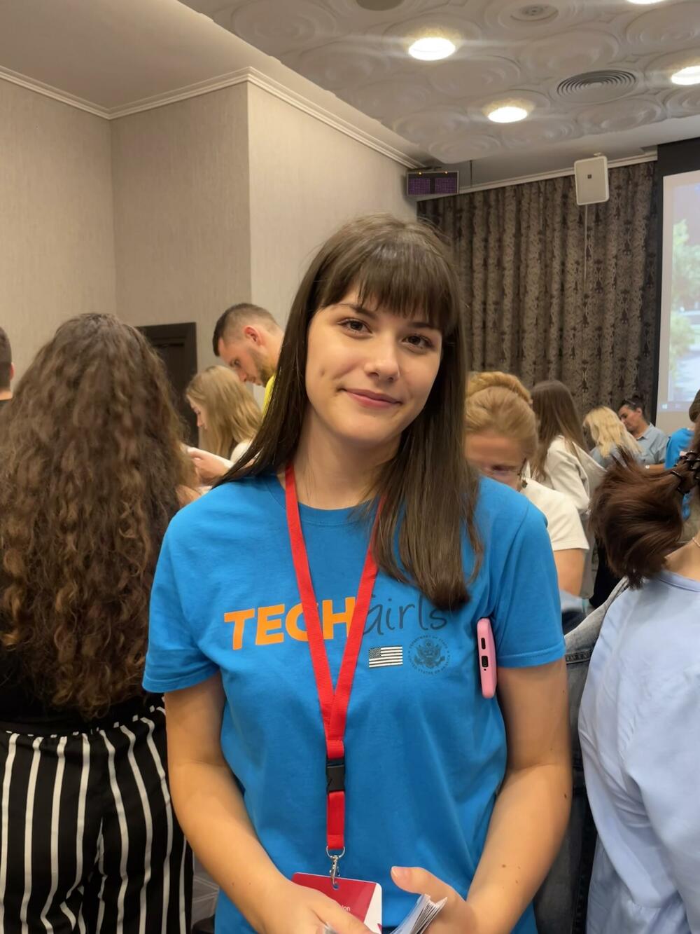 <p>Na štandovima osam američkih univerziteta, ali i organizatora programa razmjene bila je velika gužva</p>