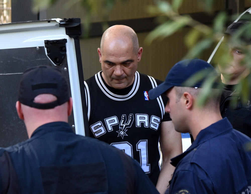 Dovođenje Božovića na jedno od saslušanja