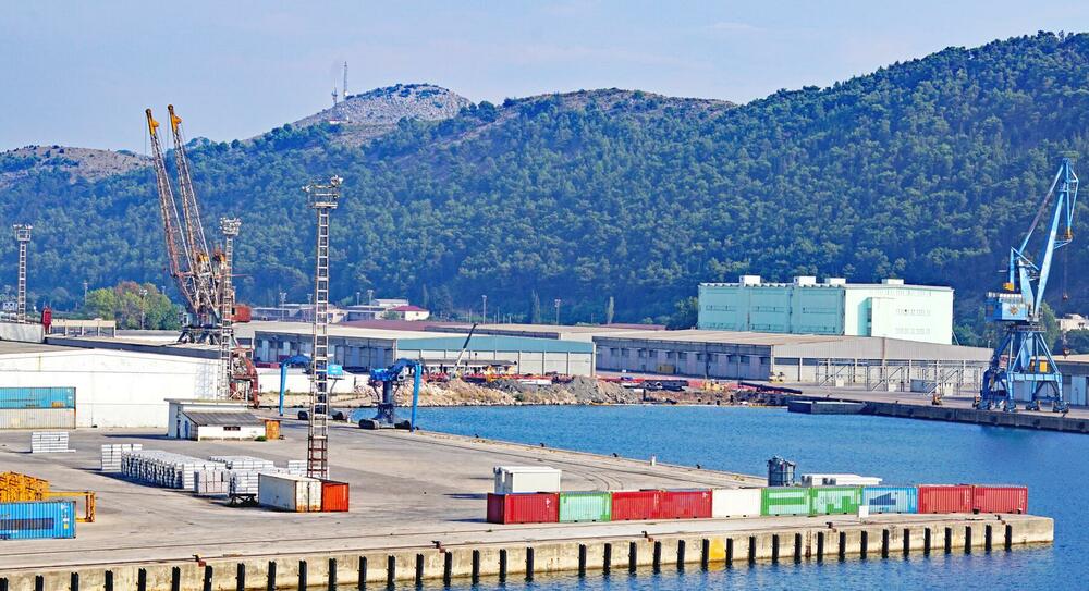 Radnici kreću sa štrajkom upozorenja