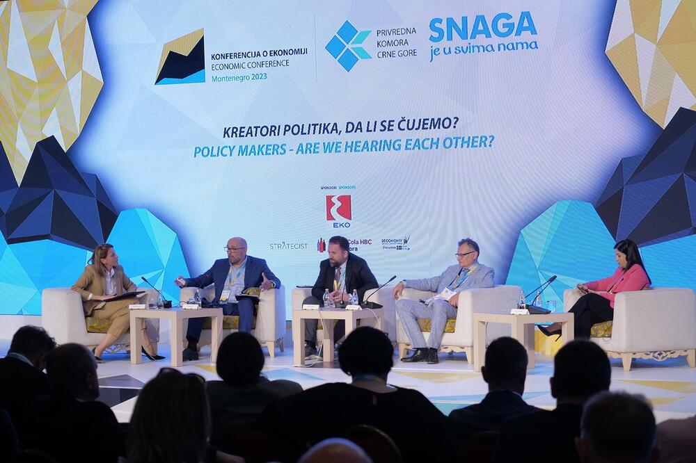 Panel na temu "Kreatori politika, da li se čujemo", Foto: PKCG