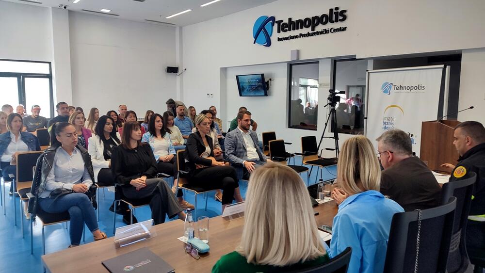 <p>"Trebjesa je maltene zaboravljena od svih, liše pojedinaca koji daju sve od sebe da je sačuvaju. Sve više je ugrožena od požara, klimatskih promjena, kao i nesavjesnih pojedinaca"</p>