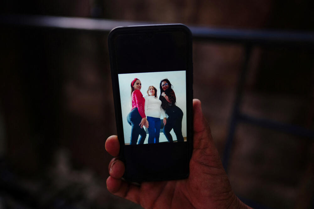 Najmanje tri supruge iz La Federala pridružile su se muževima u Rusiji