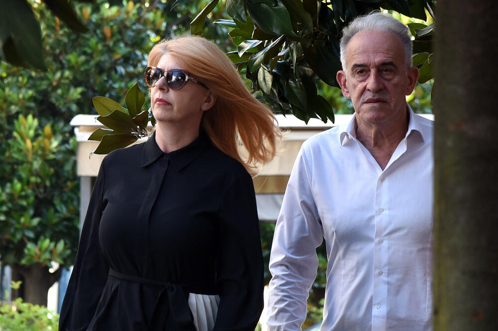 Mitrović i Piperović ispred Višeg suda, Foto: Luka Zekovic