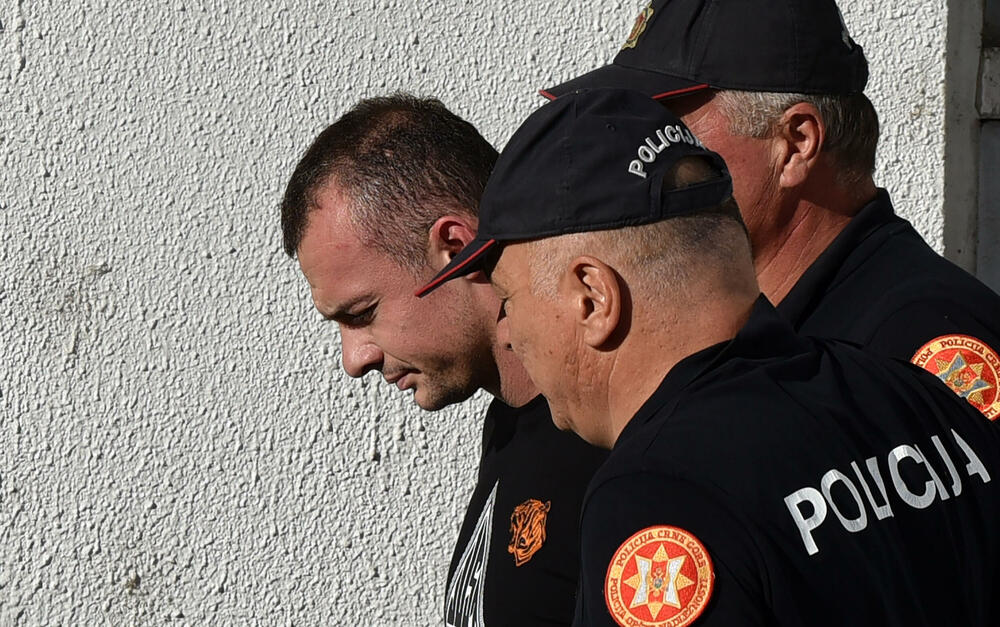 Za sada utvrdili da je dvojicu mučio: Lazović