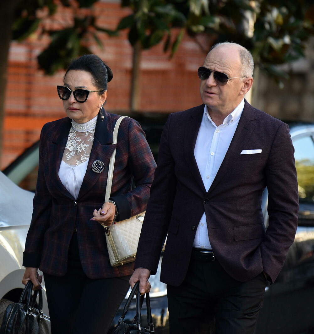 <p>Suđenje Vesni Medenici i Milici Vlahović Milosavljević odloženo za 20. decembar</p>