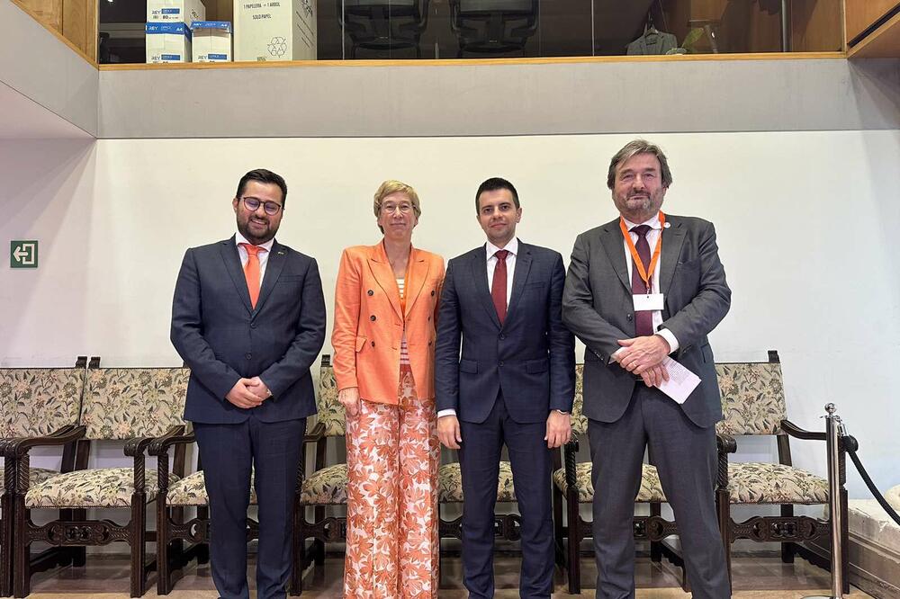 Sa jednog od susreta, Foto: AZK