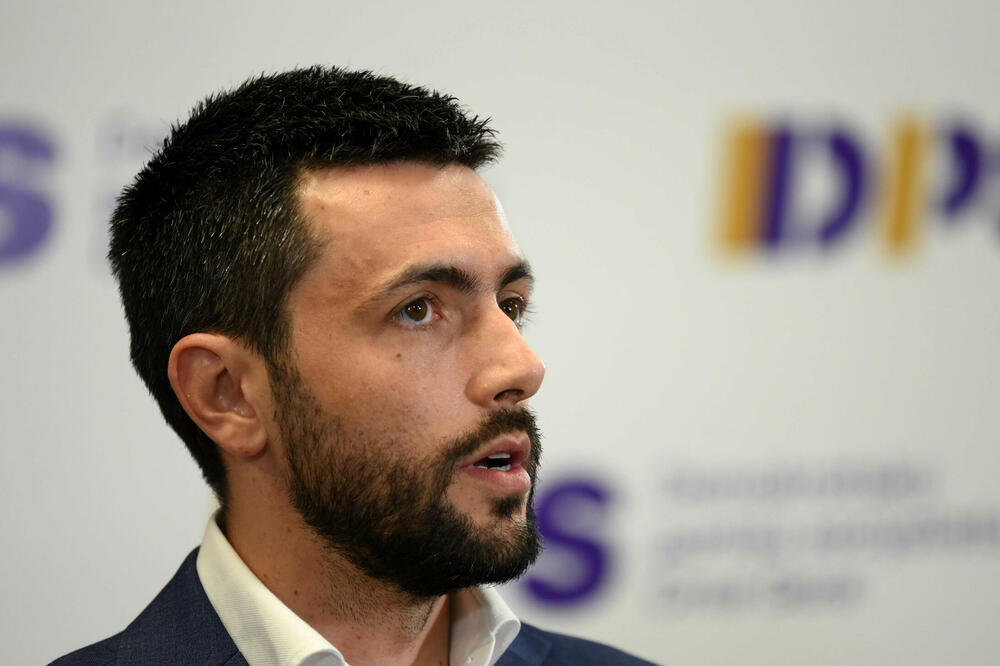 Vlada i Monstat su se ignorantski ponašali: Živković, Foto: Boris Pejović