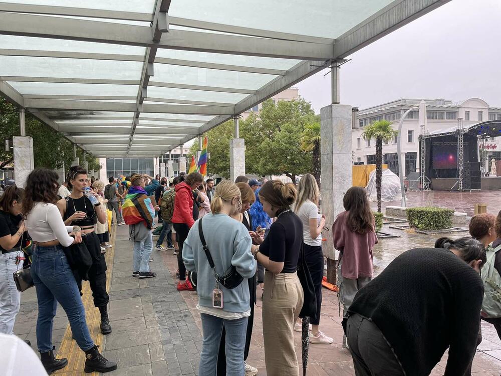 <p>U Podgorici održan 11. Montenegro Prajd pod sloganom "samoodređenje"</p>