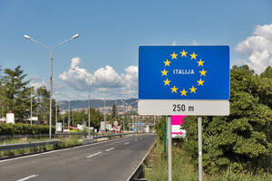 Italija uvela kontrole na granici sa Slovenijom i Austrijom