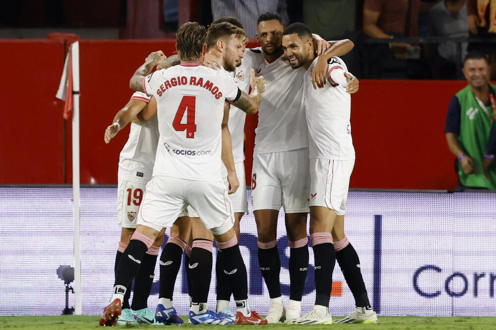 Fudbaleri Sevilje, Foto: Reuters