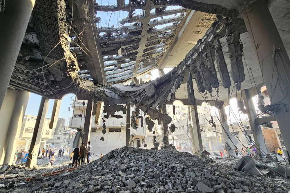 Džamija na sjeveru pojasa Gaze uništena u izraelskim napadima, Foto: Reuters