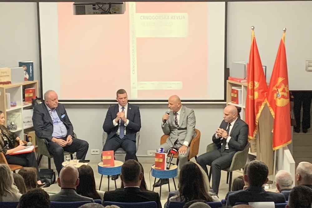 Sa promocije naučno – stručnog časopisa za teoriju i praksu "Crnogorska revija za bezbjednost“, Foto: Jelena Jovanović