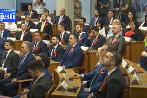 "U novoj vladi neće biti Crnogoraca": Opozicija se deklariše kao...