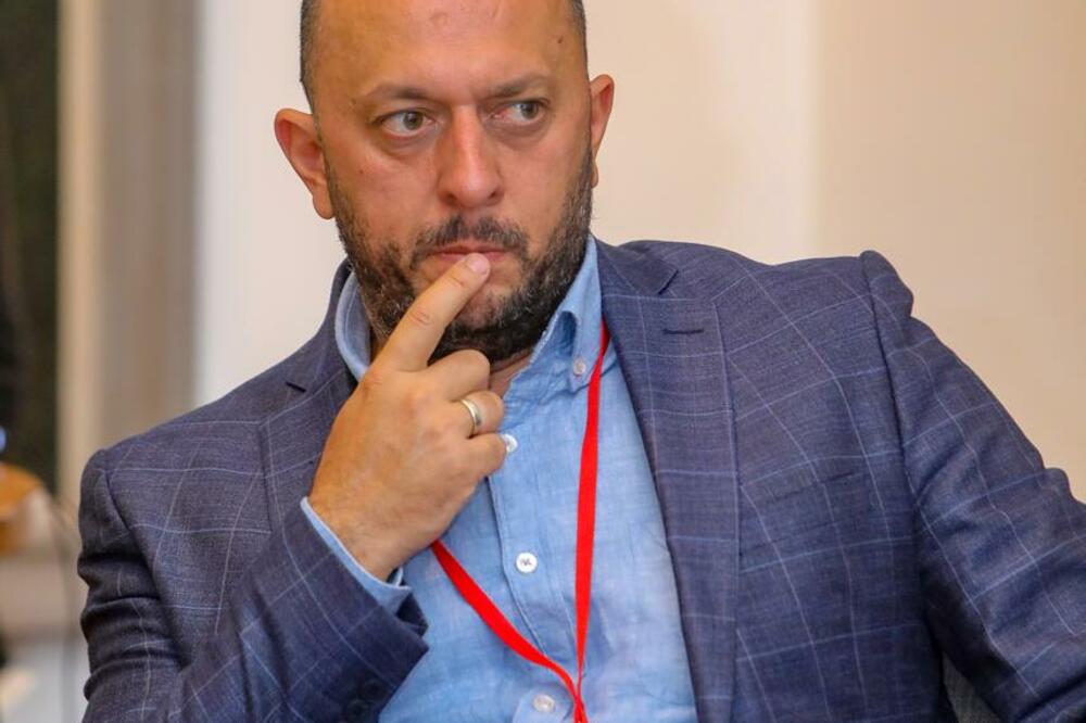 Nikola Vukčević, filmski reditelj i profesor na Fakultetu dramskih umjetnosti na Cetinju, Foto: RADIVOJ HADŽIĆ