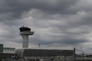 Deset francuskih aerodroma na meti prijetnji bombama, pet...