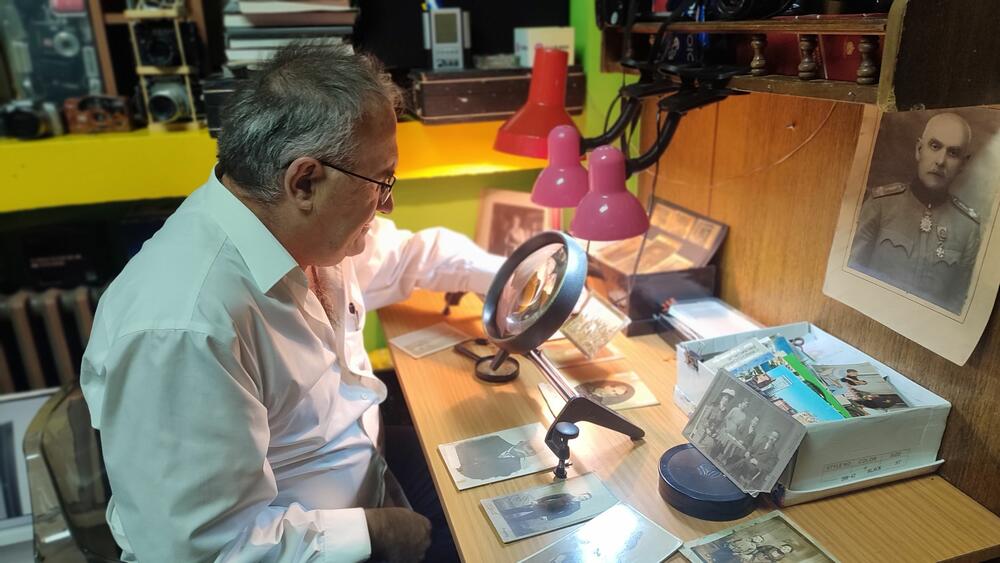 Pregled starih fotografija