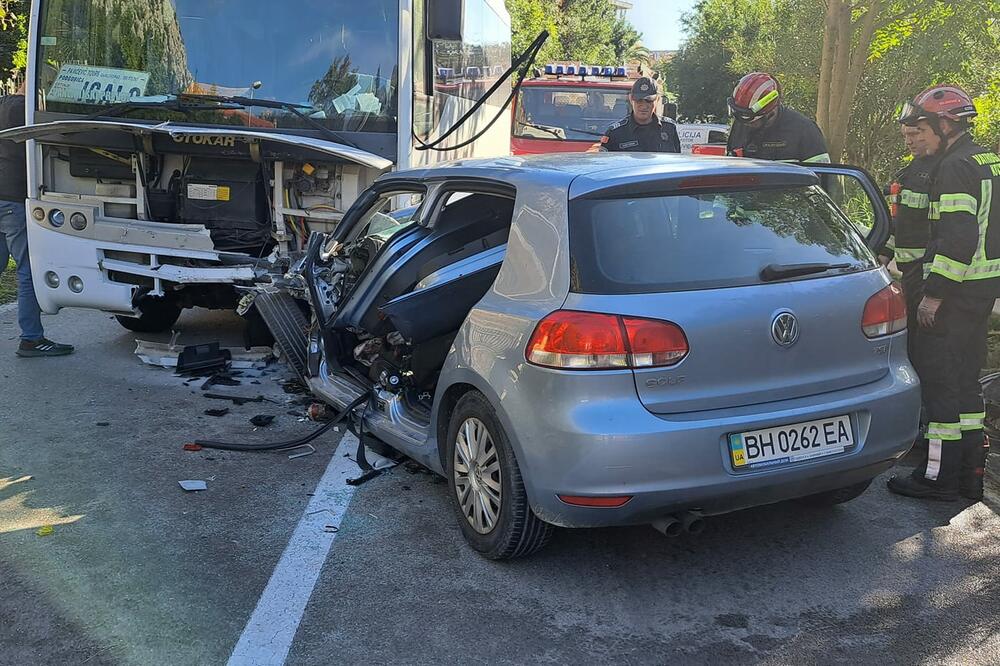 Sa mjesta udes, Foto: Vatrogasna jedinica Kotor