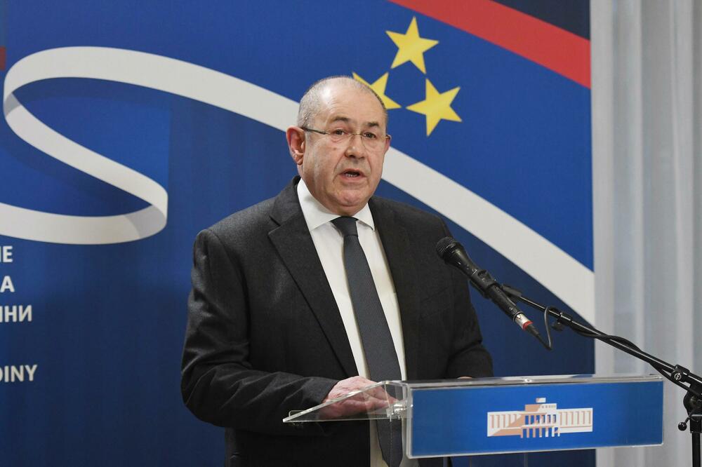 Pastor, Foto: BETAPHOTO/DRAGAN GOJIC/DS