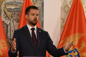 Milatović osudio "lošu" izjavu Dodika