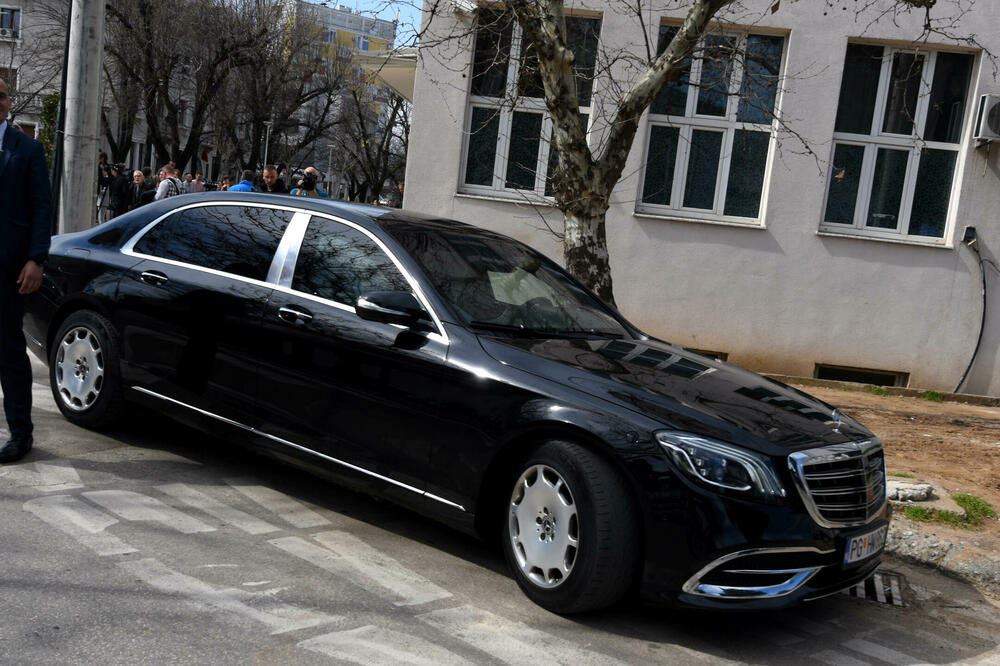 Nestao bez traga: Majbah koji je od 2017. koristio Đukanović, Foto: BORIS PEJOVIC