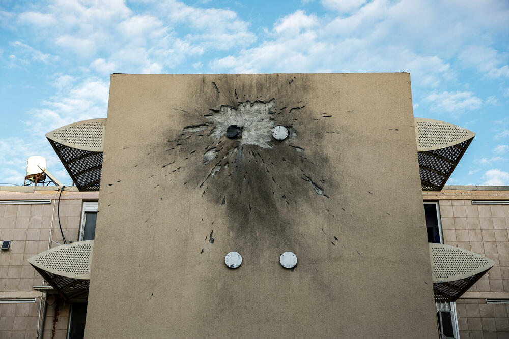 <p>Sderot je skoro ispražnjen – većina stanovnika se preselila kod rođaka, a mnogi su smješteni u hotelima u Eilatu na Crvenom moru</p>