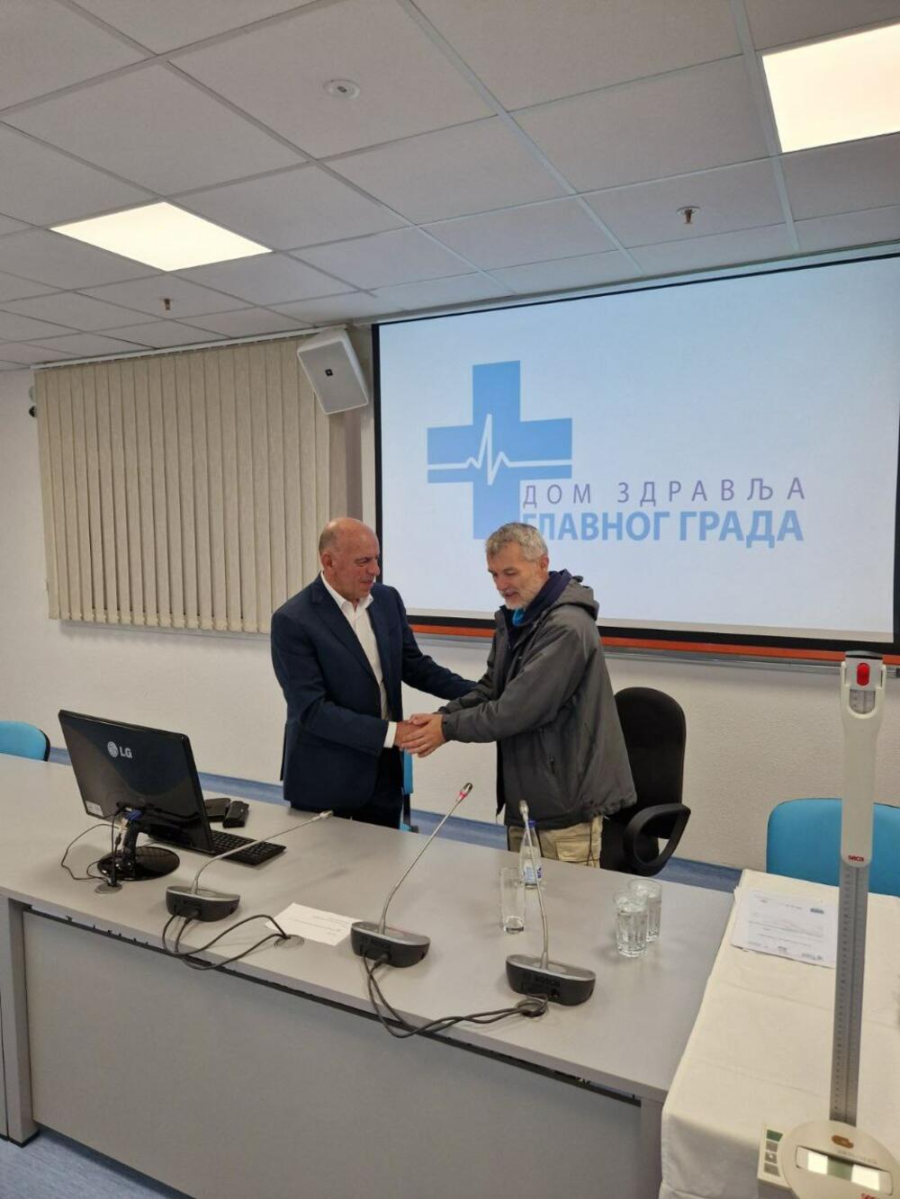 Domu zdravlja uručene dvije vrijedne donacije