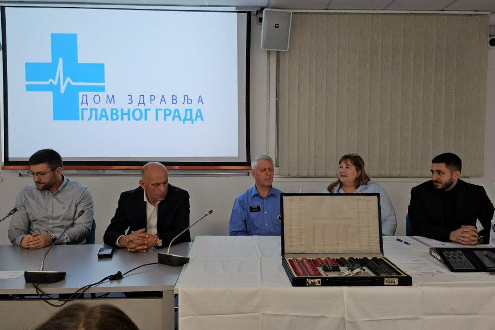 Domu zdravlja uručene dvije vrijedne donacije, Foto: Dom zdravlja Glavnog grada